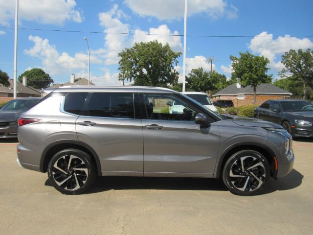 Used 2022 Mitsubishi Outlander SEL image 5