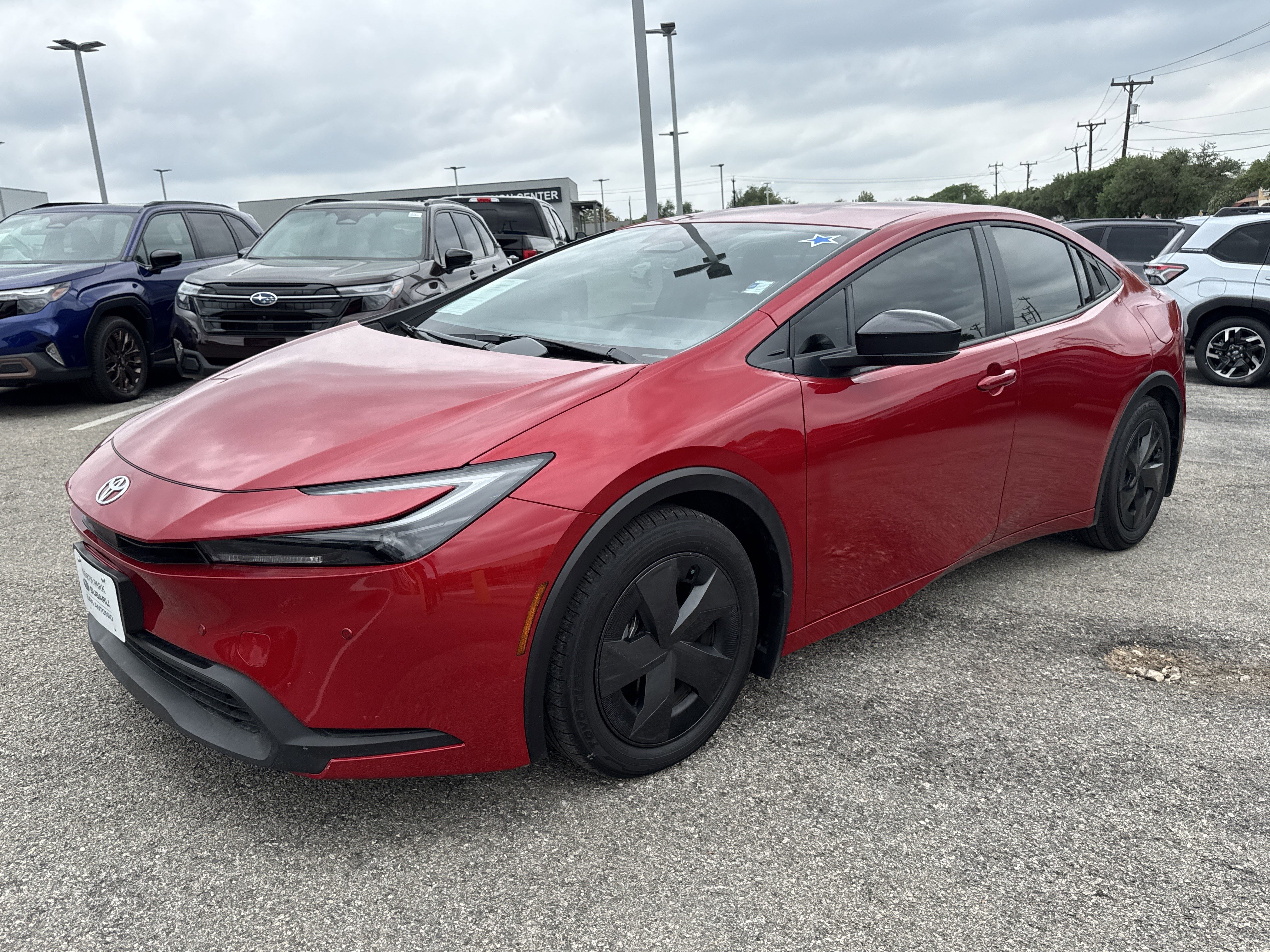 Used 2023 Toyota Prius LE image 7