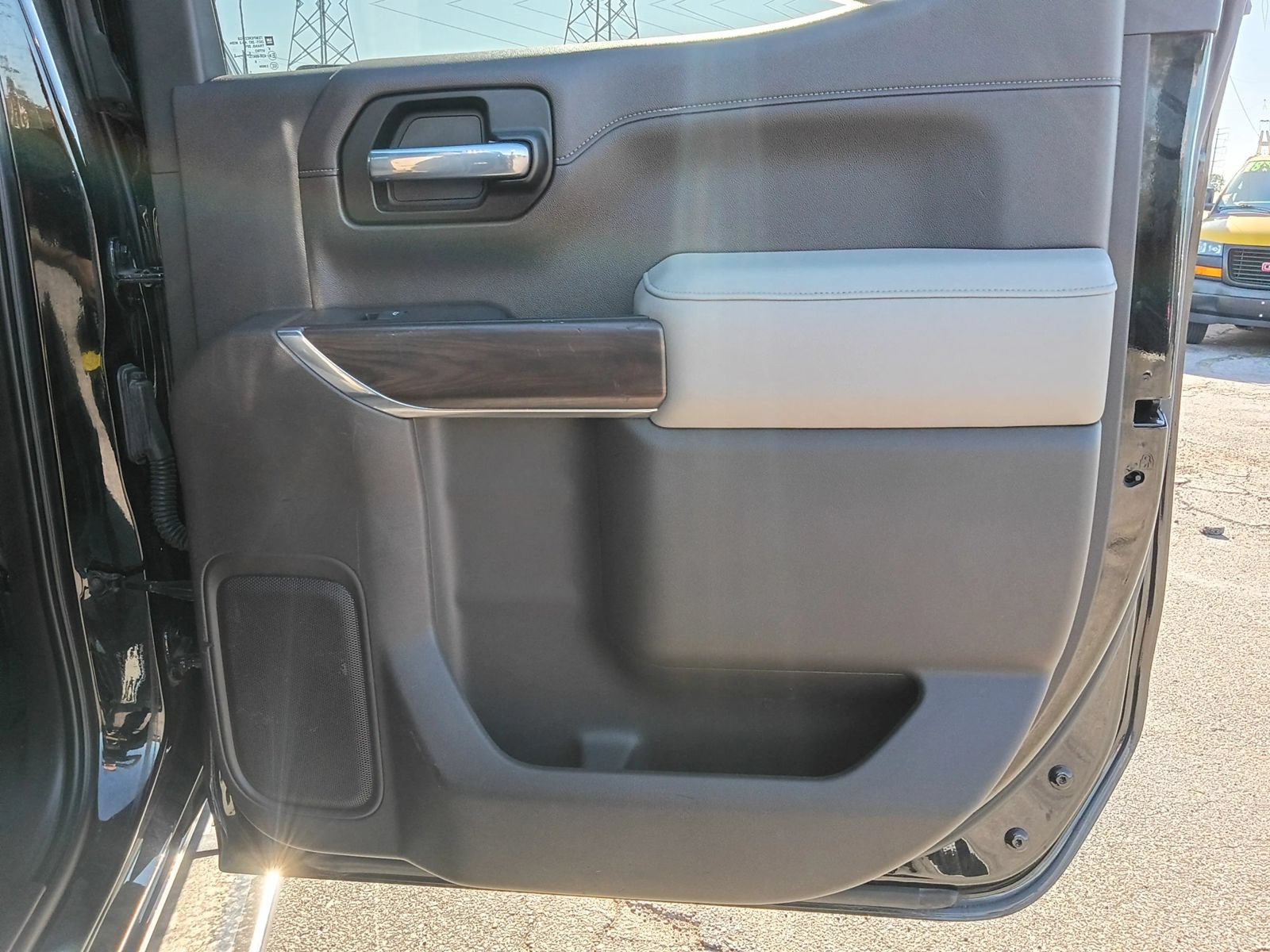 Used 2020 GMC Sierra 1500 SLT w/ SLT Premium Package AWD/4WD image 25