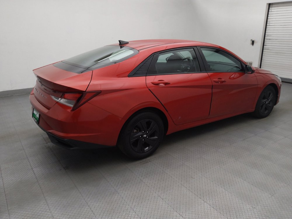 Used 2021 Hyundai Elantra SEL FWD image 10