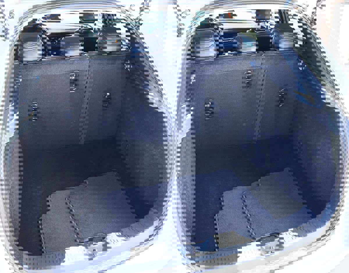 Used 2025 MAZDA CX-30 AWD 2.5 S w/ Preferred Package image 26