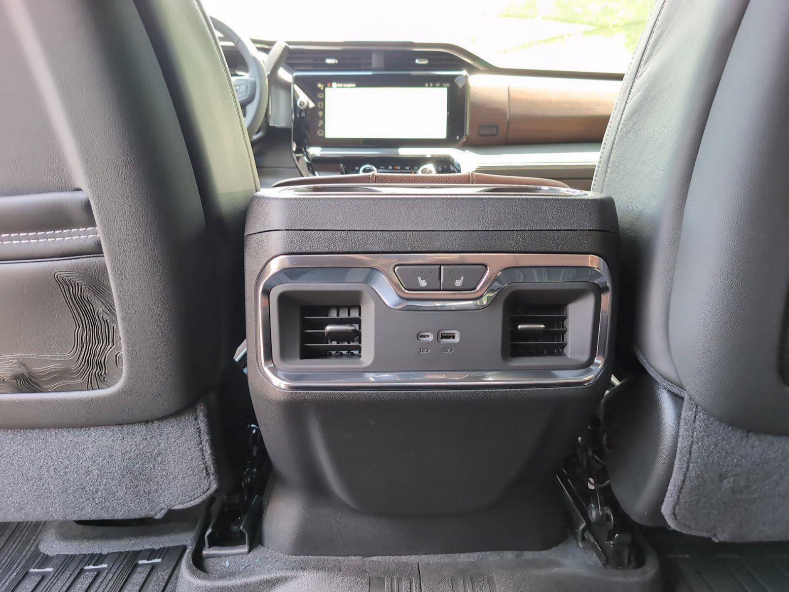 New 2026 GMC Sierra 2500 Denali Ultimate AWD/4WD image 35