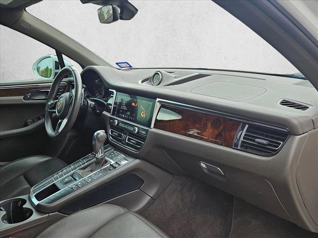 Used 2020 Porsche Macan S image 17