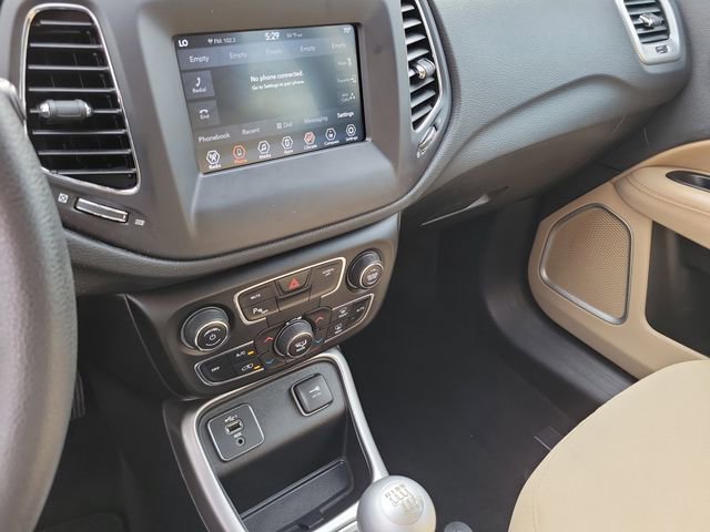 Used 2019 Jeep Compass Sport w/ Tech Group FWD image 23