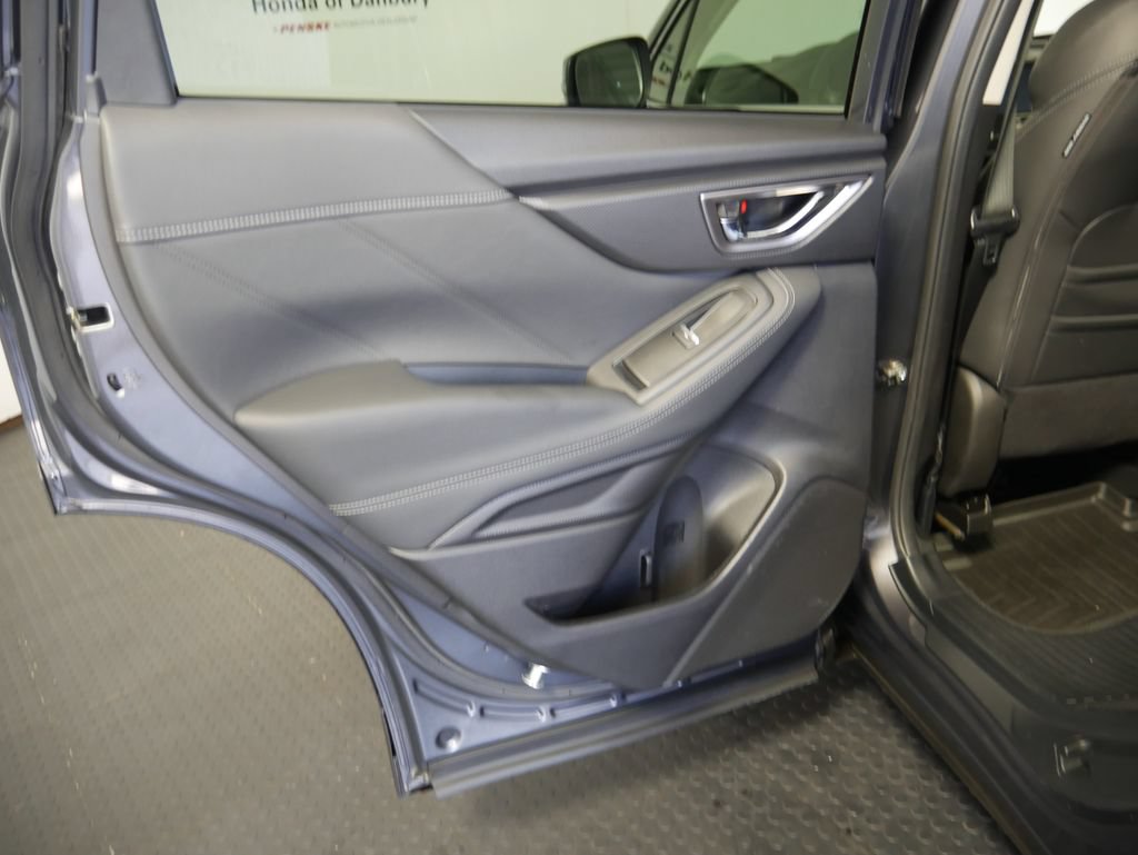 Used 2020 Subaru Forester Limited AWD/4WD image 12