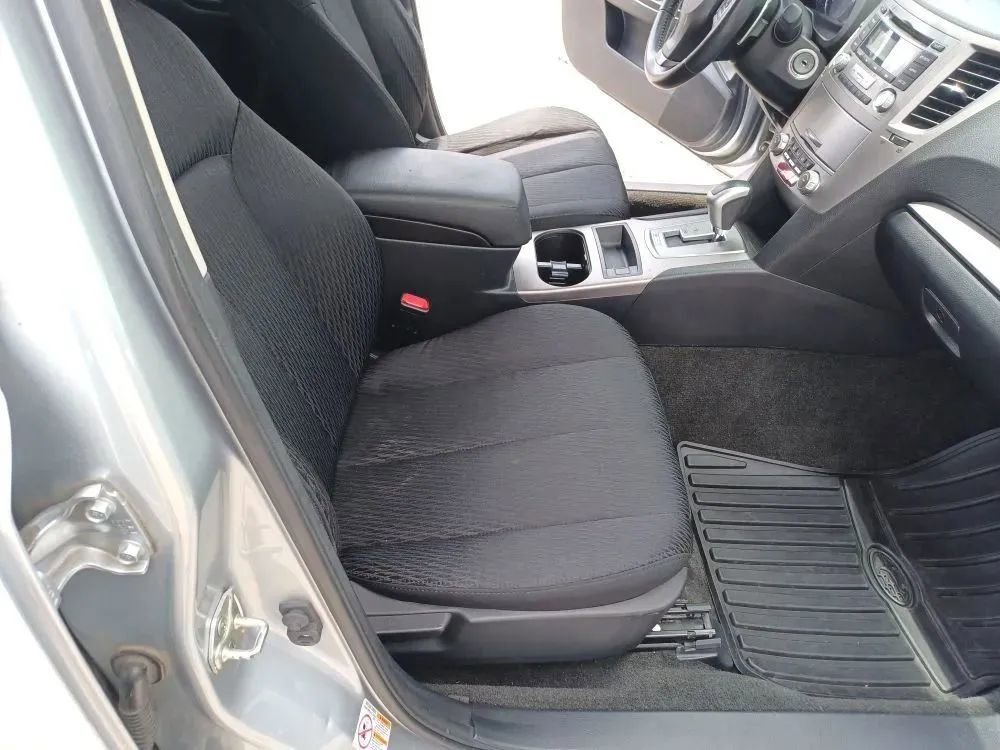 Used 2012 Subaru Legacy 2.5i Premium image 18