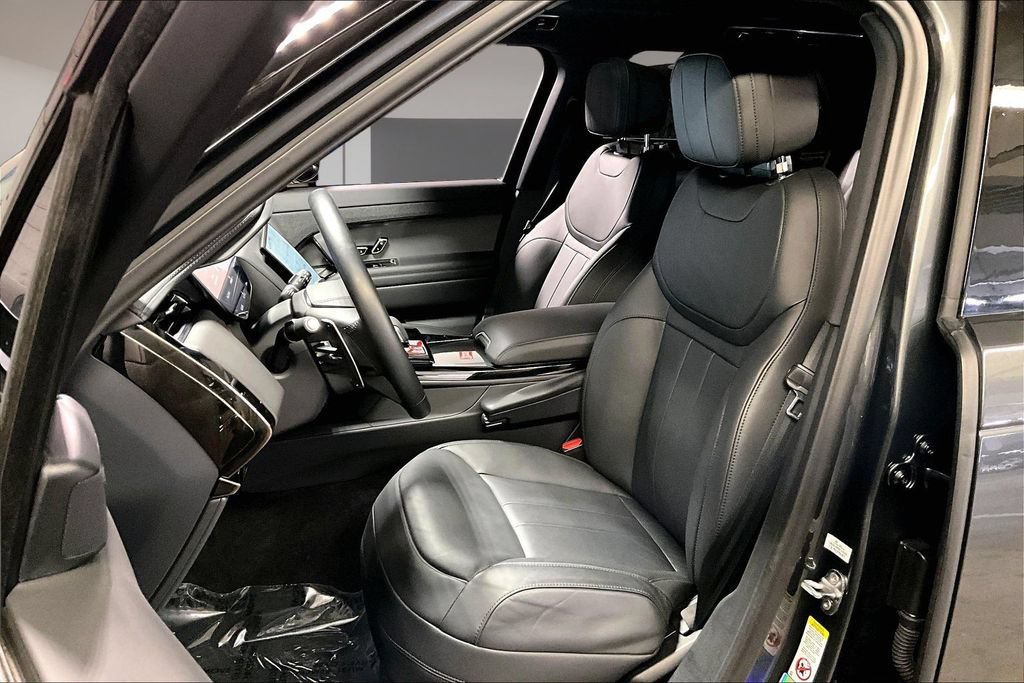 Certified 2024 Land Rover Range Rover Sport SE AWD/4WD image 19