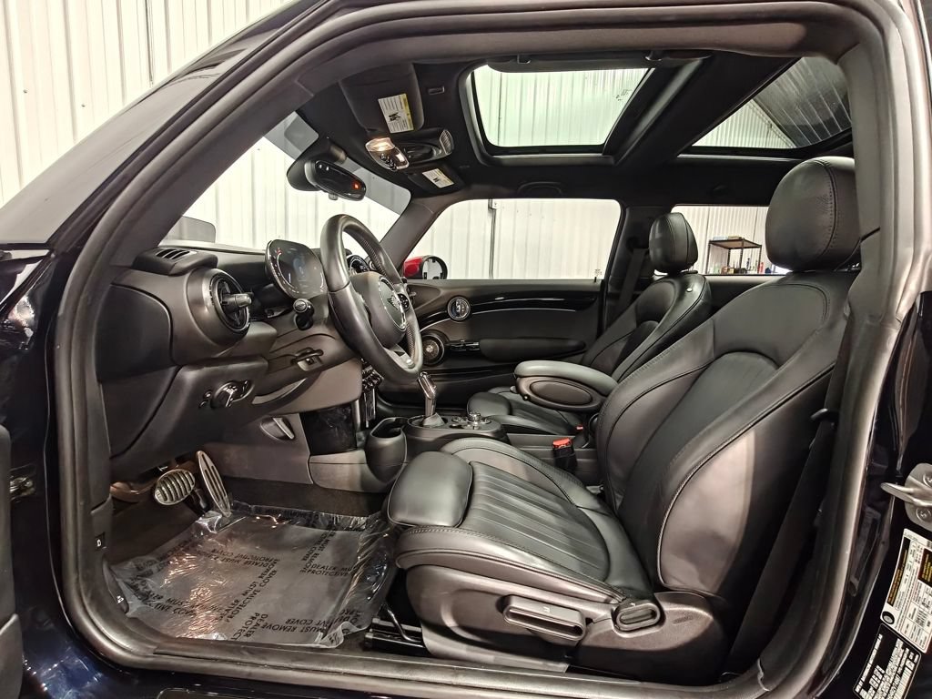 Used 2024 MINI Cooper John Cooper Works FWD image 29