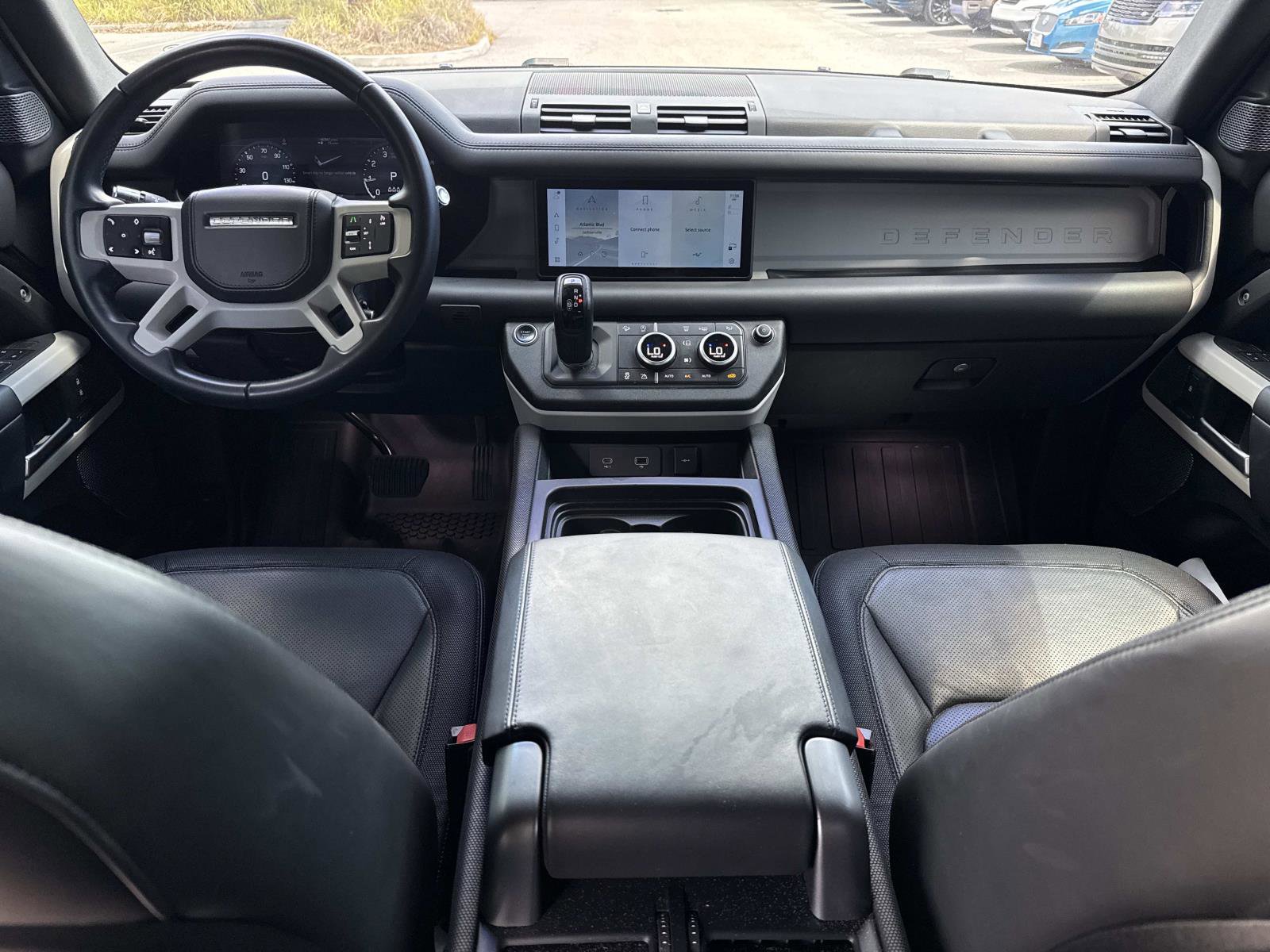 Used 2022 Land Rover Defender 110 X-Dynamic HSE AWD/4WD image 15