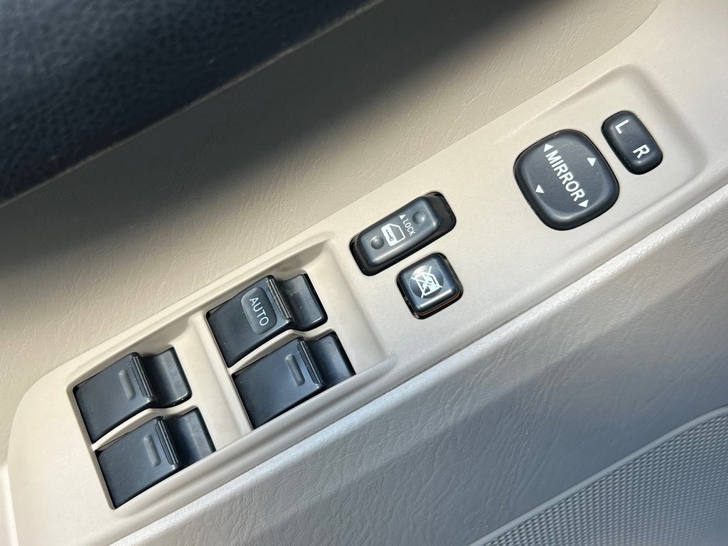 Used 2008 Toyota 4Runner Limited image 7