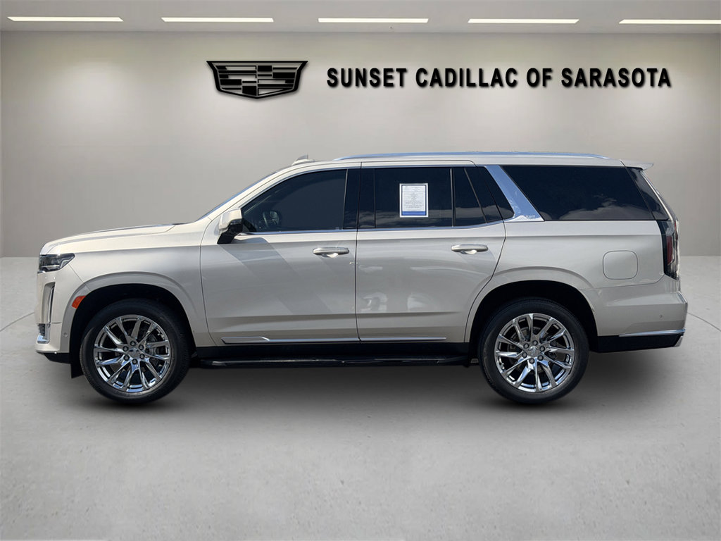Used 2021 Cadillac Escalade Premium Luxury w/ LPO, Illumination Package AWD/4WD image 4
