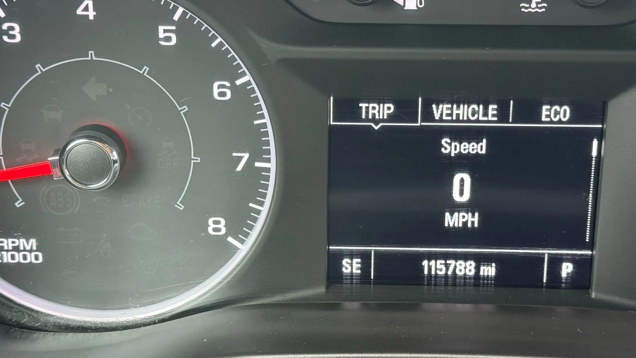 Used 2019 GMC Acadia SLE w/ LPO, Cargo Package image 25