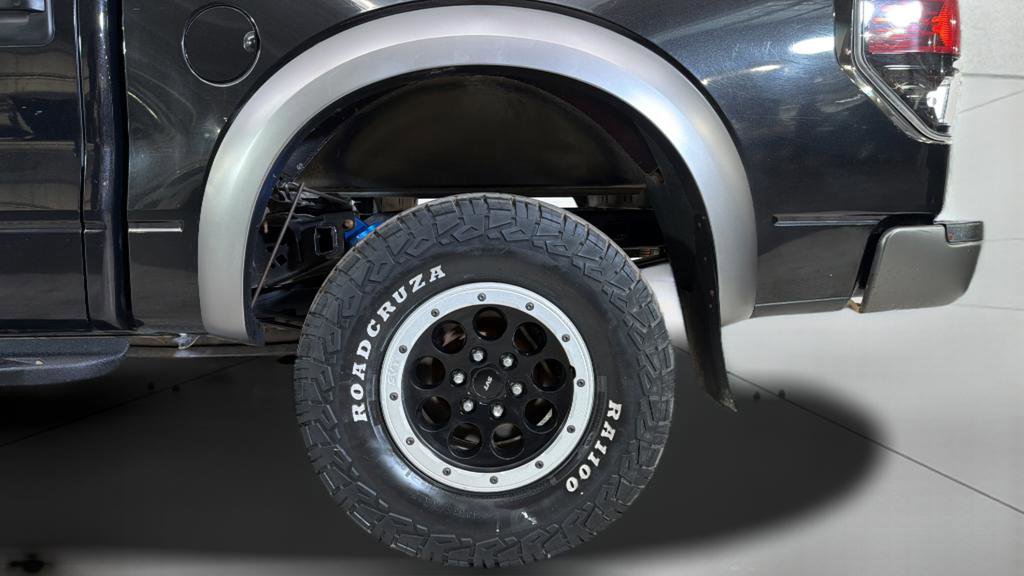 Used 2013 Ford F150 Raptor w/ Luxury Equipment Group AWD/4WD image 37