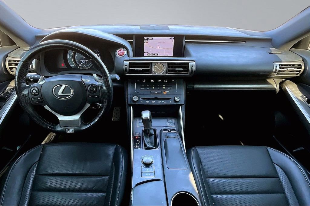 Used 2016 Lexus IS 200t RWD image 9