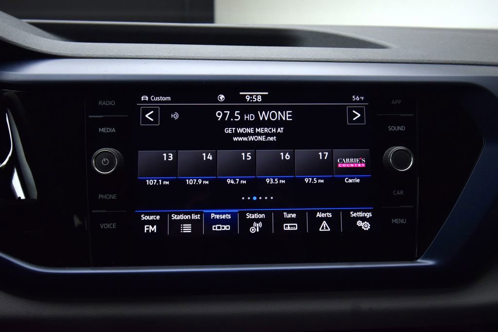 Used 2022 Volkswagen Taos SE AWD/4WD image 15