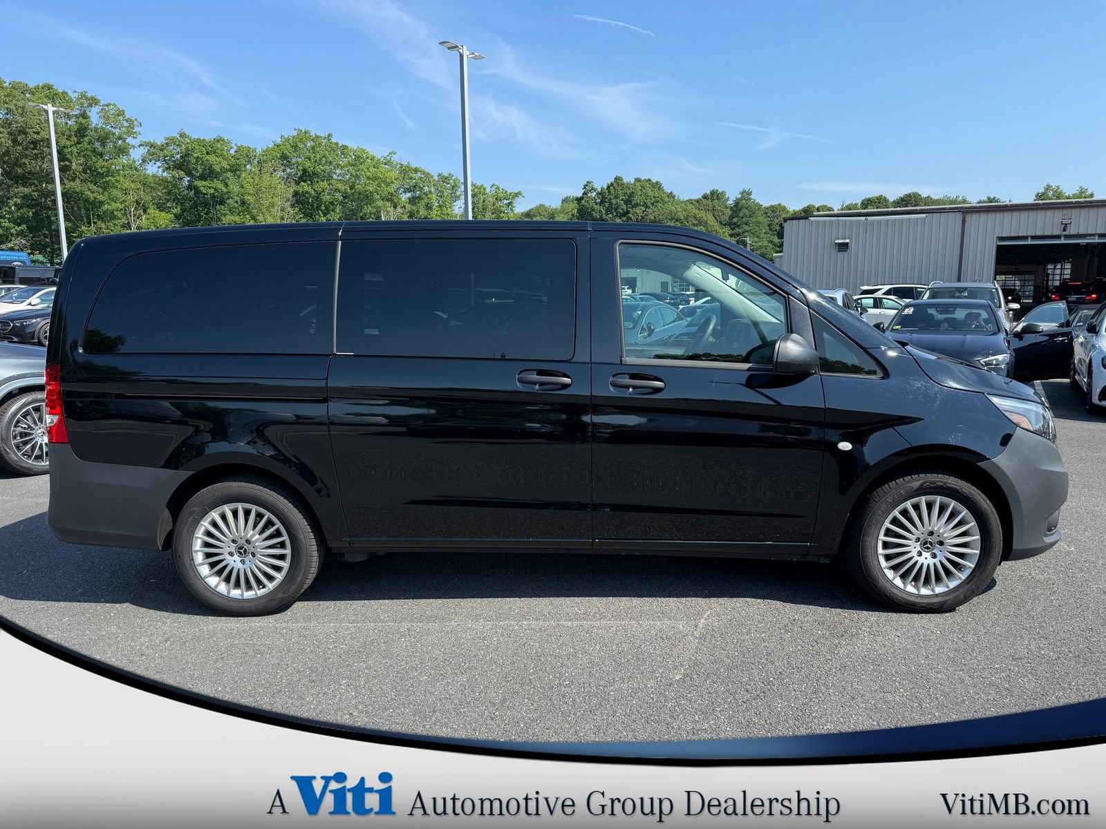 Certified 2023 Mercedes-Benz Metris Passenger image 9