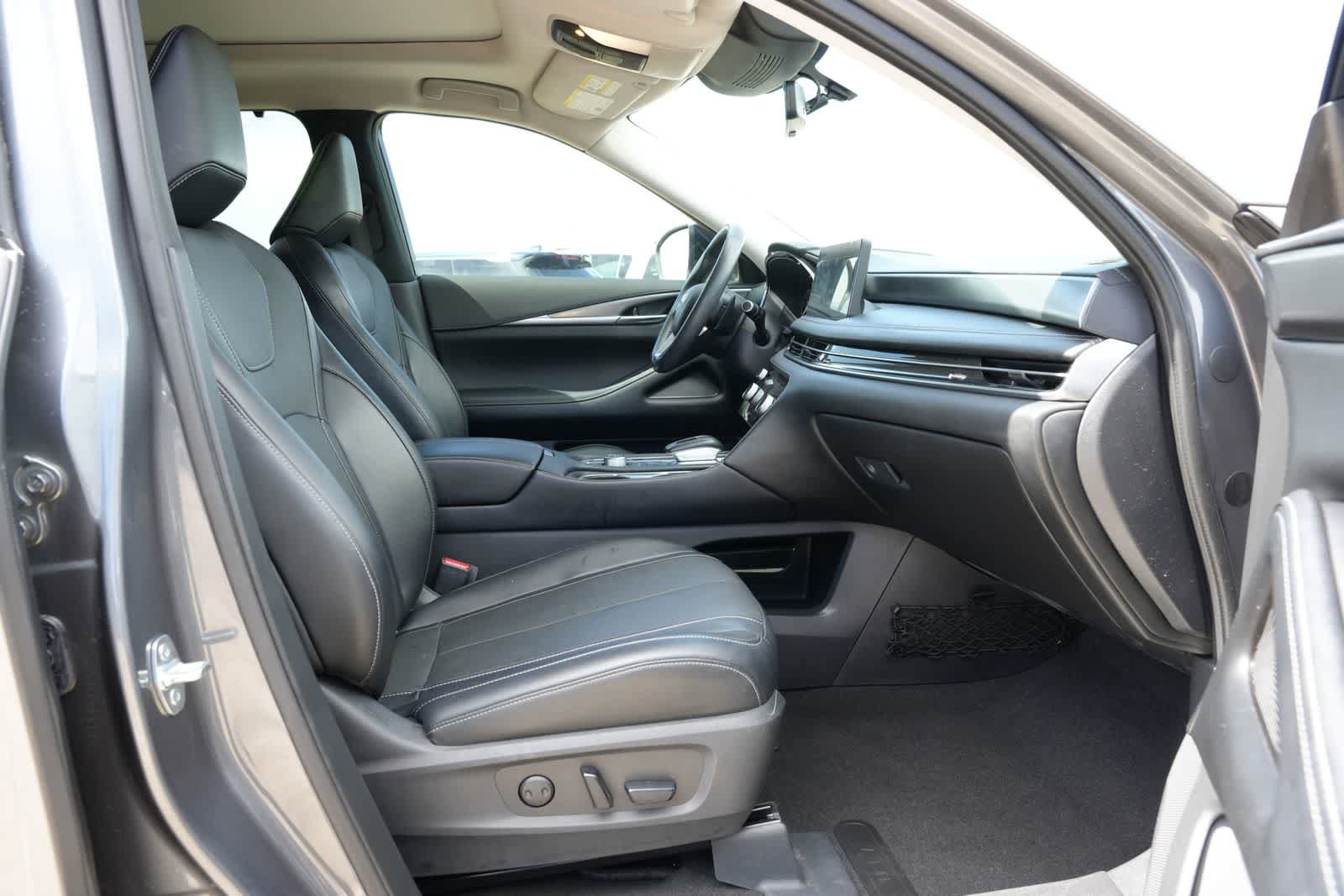 Certified 2023 INFINITI QX60 Luxe w/ Cargo Package AWD/4WD image 22