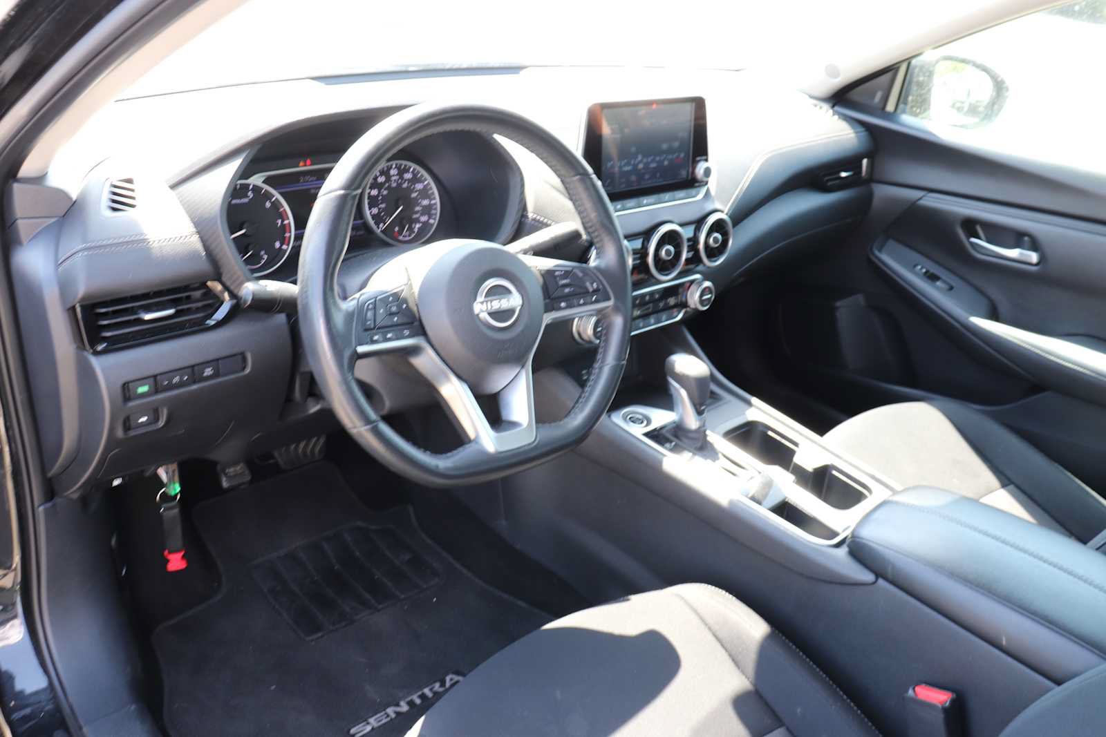Used 2024 Nissan Sentra SV w/ All-Weather Package FWD image 10