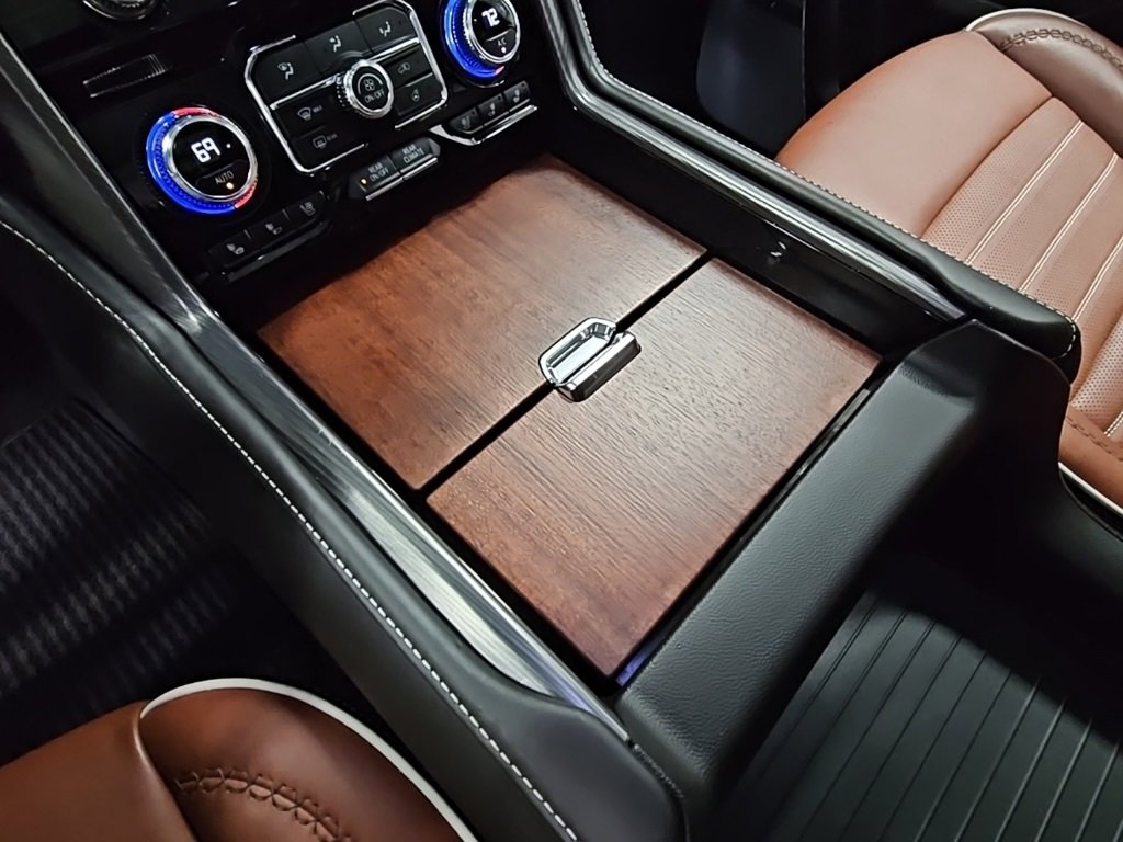 Certified 2024 GMC Yukon Denali Ultimate image 20