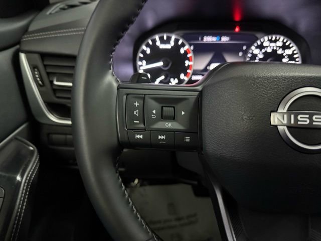 Certified 2025 Nissan Rogue SV image 14