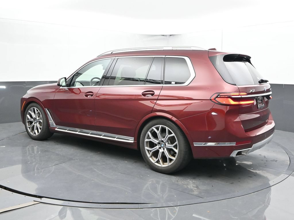 Used 2025 BMW X7 xDrive40i AWD/4WD image 7