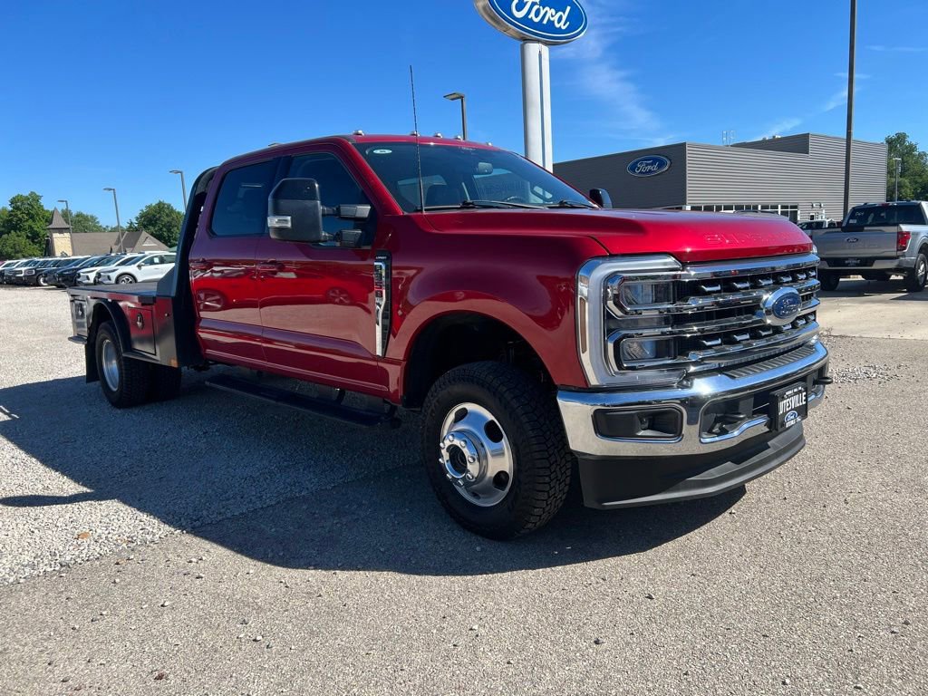 Used 2024 Ford F350 Lariat AWD/4WD image 2