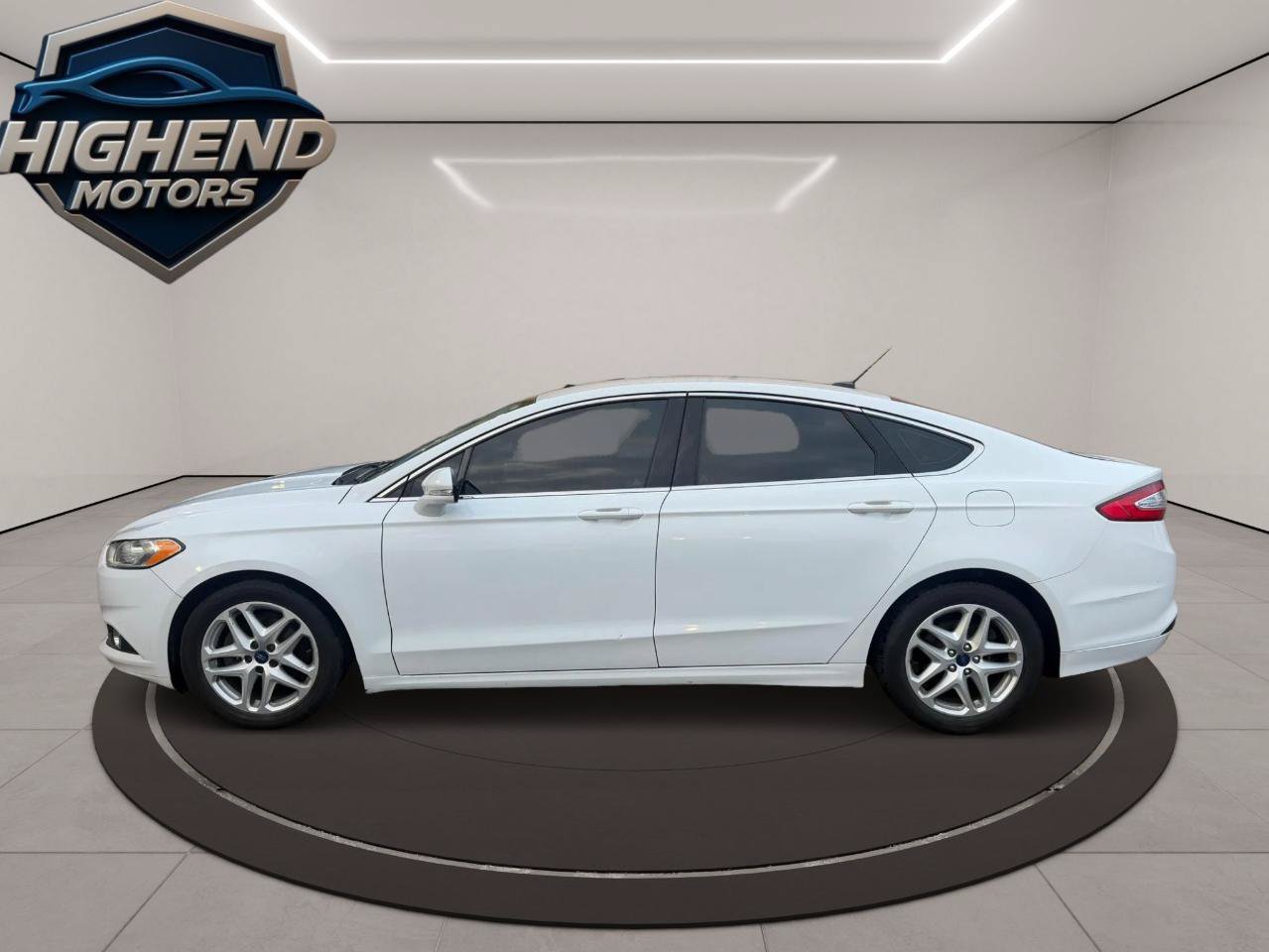 Used 2016 Ford Fusion SE w/ Equipment Group 202A FWD image 3