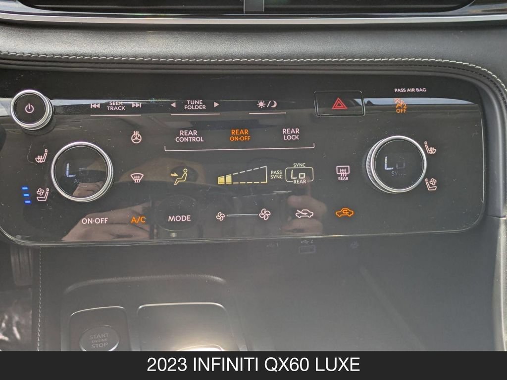Used 2023 INFINITI QX60 Luxe w/ Performance Audio Package FWD image 21