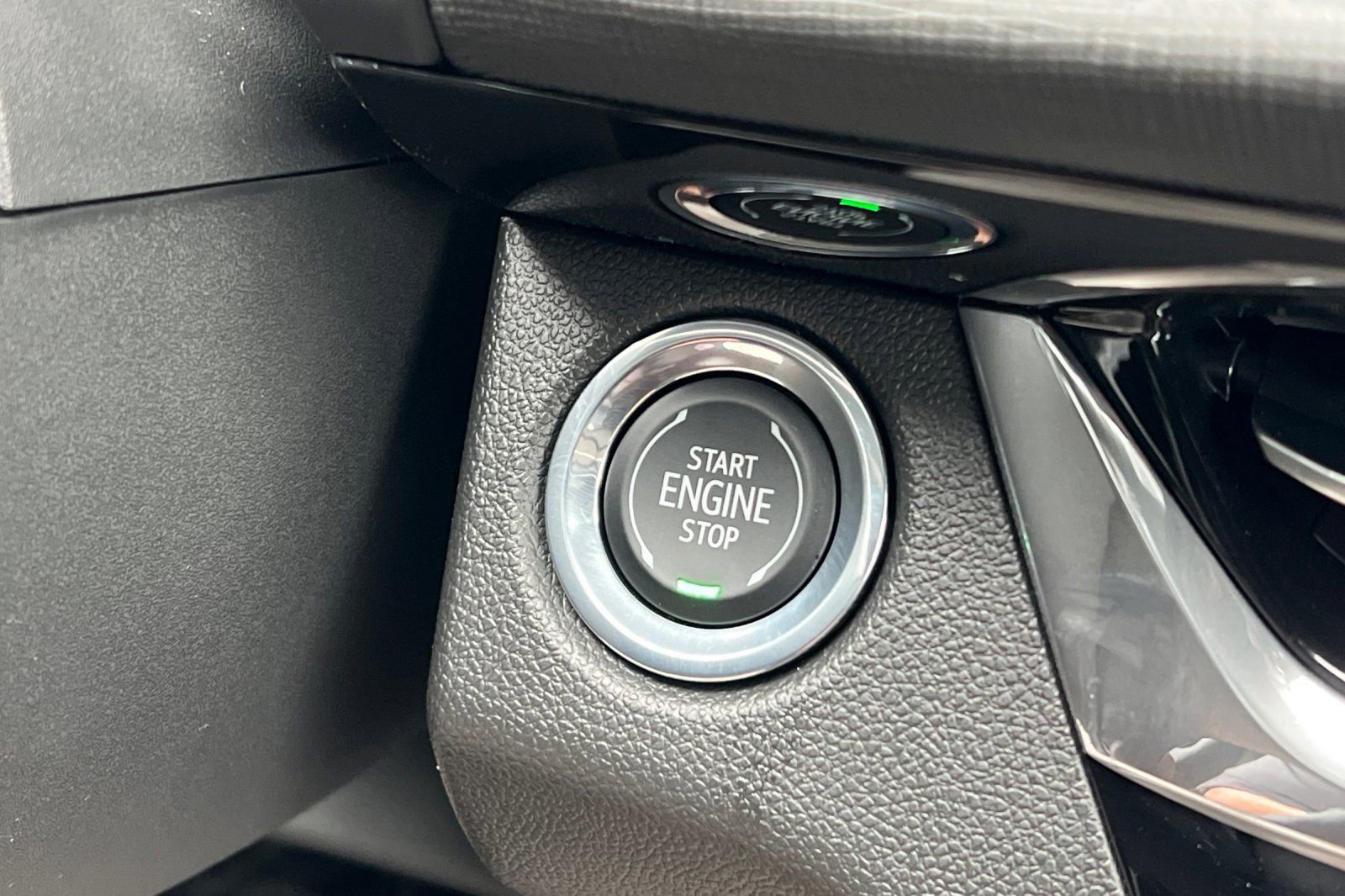 New 2026 Buick Envista Sport Touring w/ Advanced Safety Package image 21