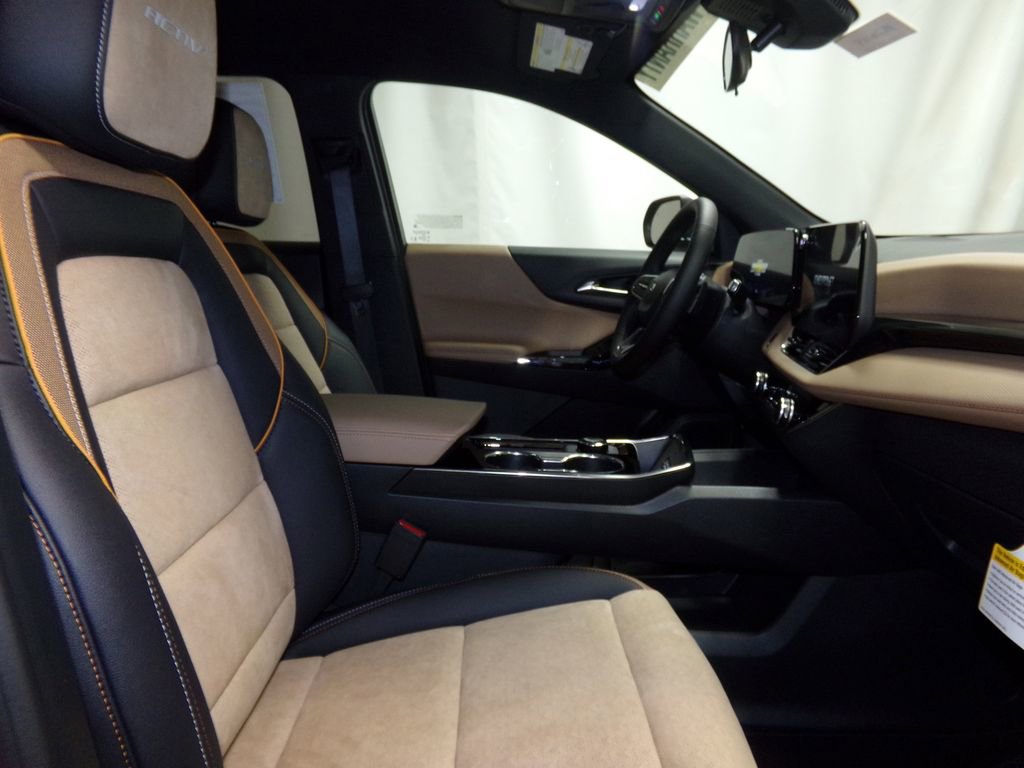 New 2026 Chevrolet Equinox ACTIV w/ Convenience Package III image 8