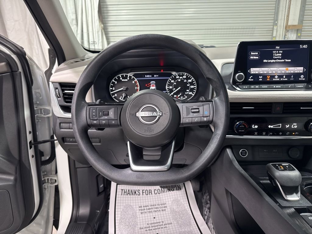 Used 2023 Nissan Rogue SV image 20