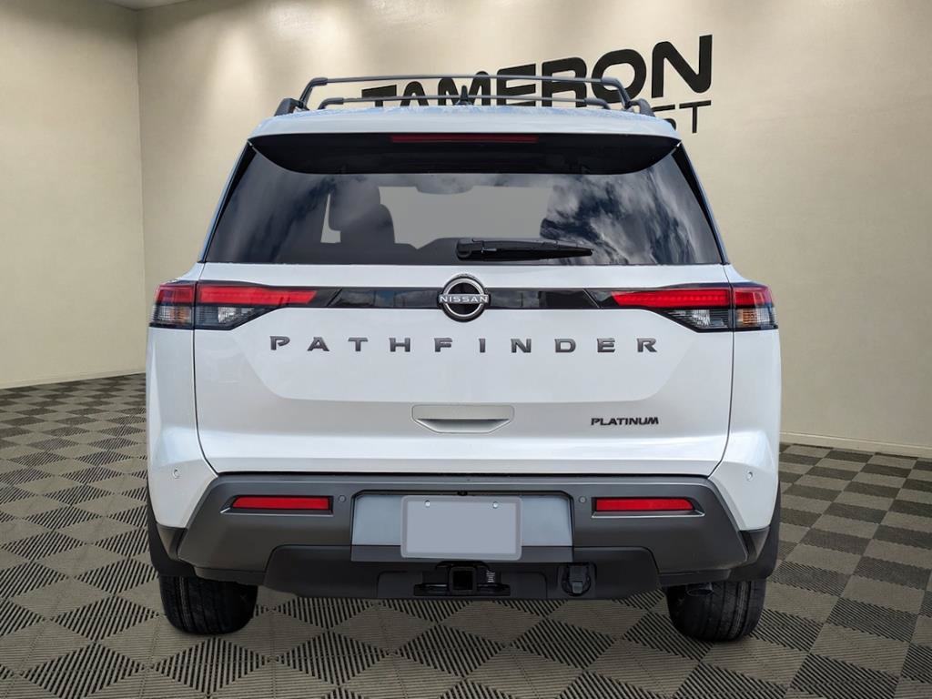 New 2026 Nissan Pathfinder Platinum FWD image 4