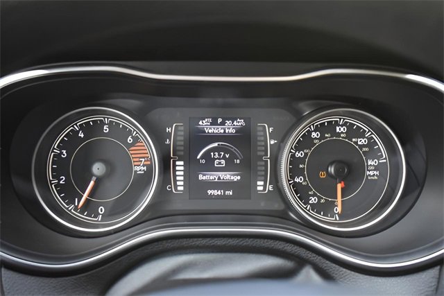 Used 2019 Jeep Cherokee Latitude w/ Popular Appearance Group image 24