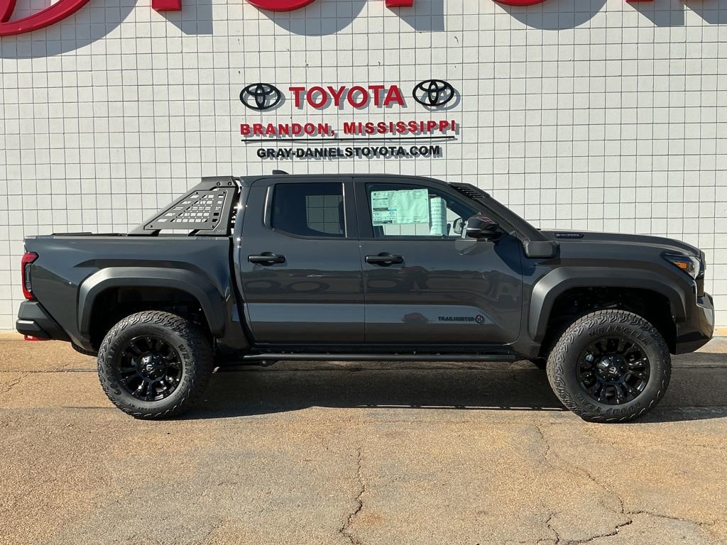 New 2025 Toyota Tacoma Trailhunter