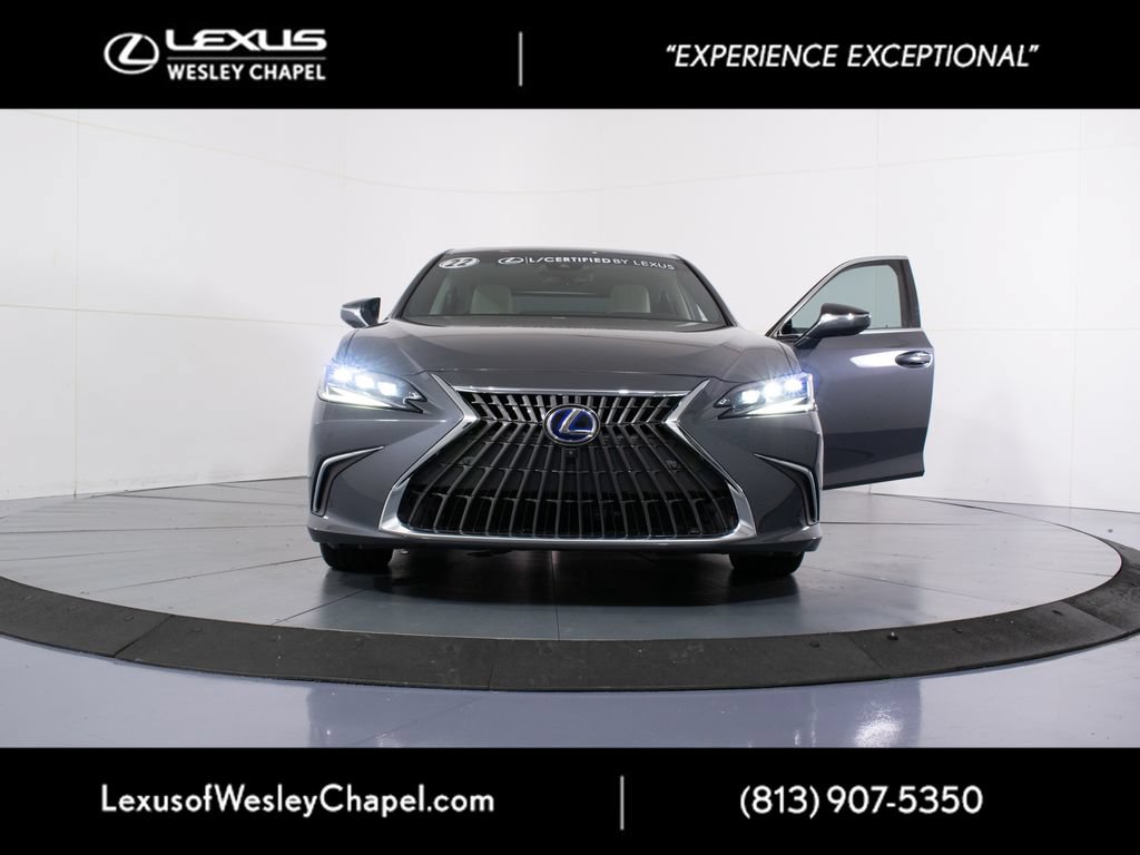 Certified 2022 Lexus ES 300h Ultra Luxury w/ Accessory Package 2 FWD image 26