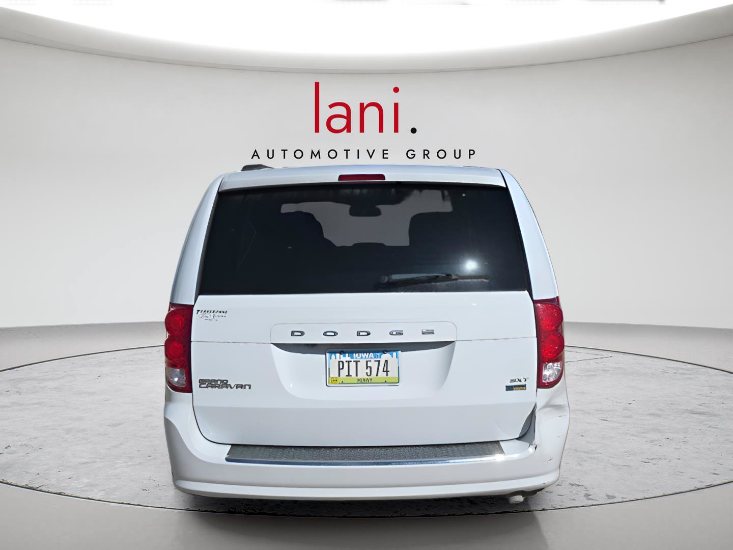 Used 2019 Dodge Grand Caravan SXT FWD image 5