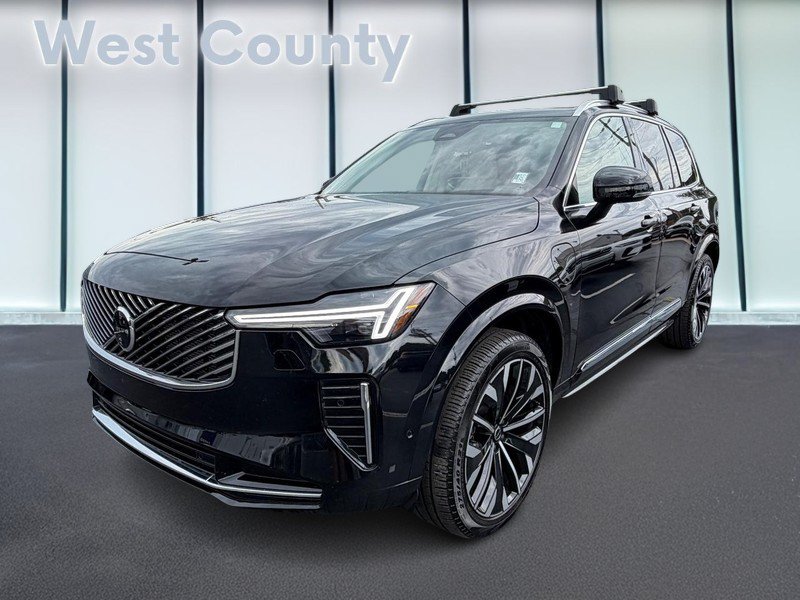 Certified 2025 Volvo XC90 T8 Ultra AWD/4WD image 9