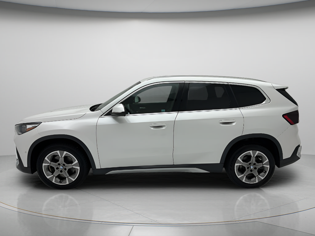 Used 2026 BMW X1 xDrive28i AWD/4WD image 6