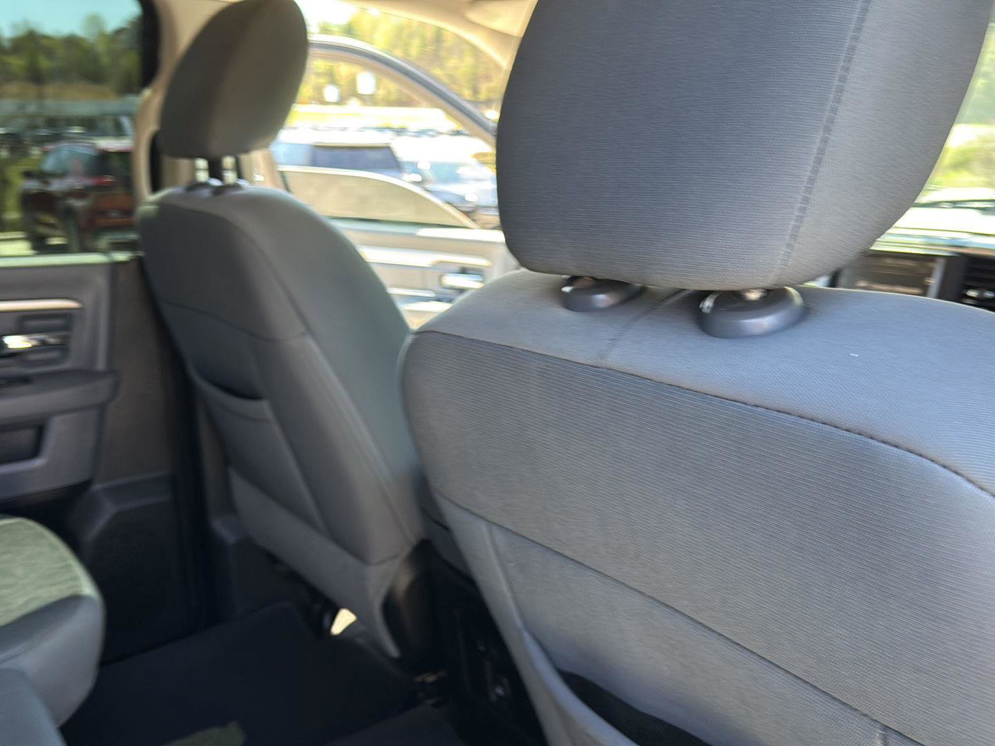 Used 2015 RAM 1500 Outdoorsman w/ Pittsburgh Penguins Edition AWD/4WD image 32