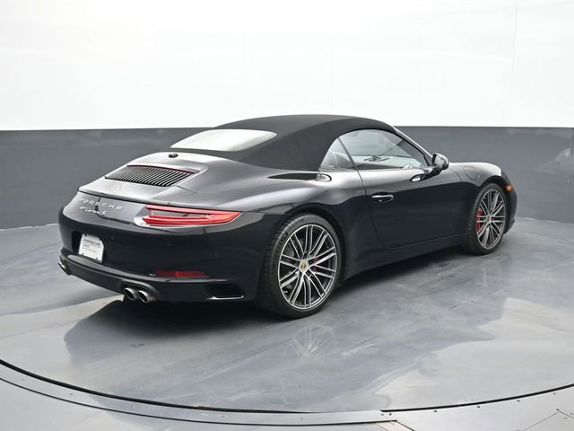 Certified 2019 Porsche 911 Carrera S image 19