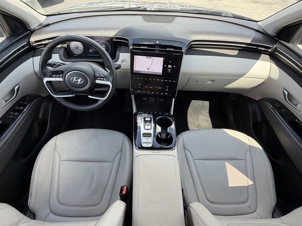 Used 2022 Hyundai Tucson Limited FWD image 12