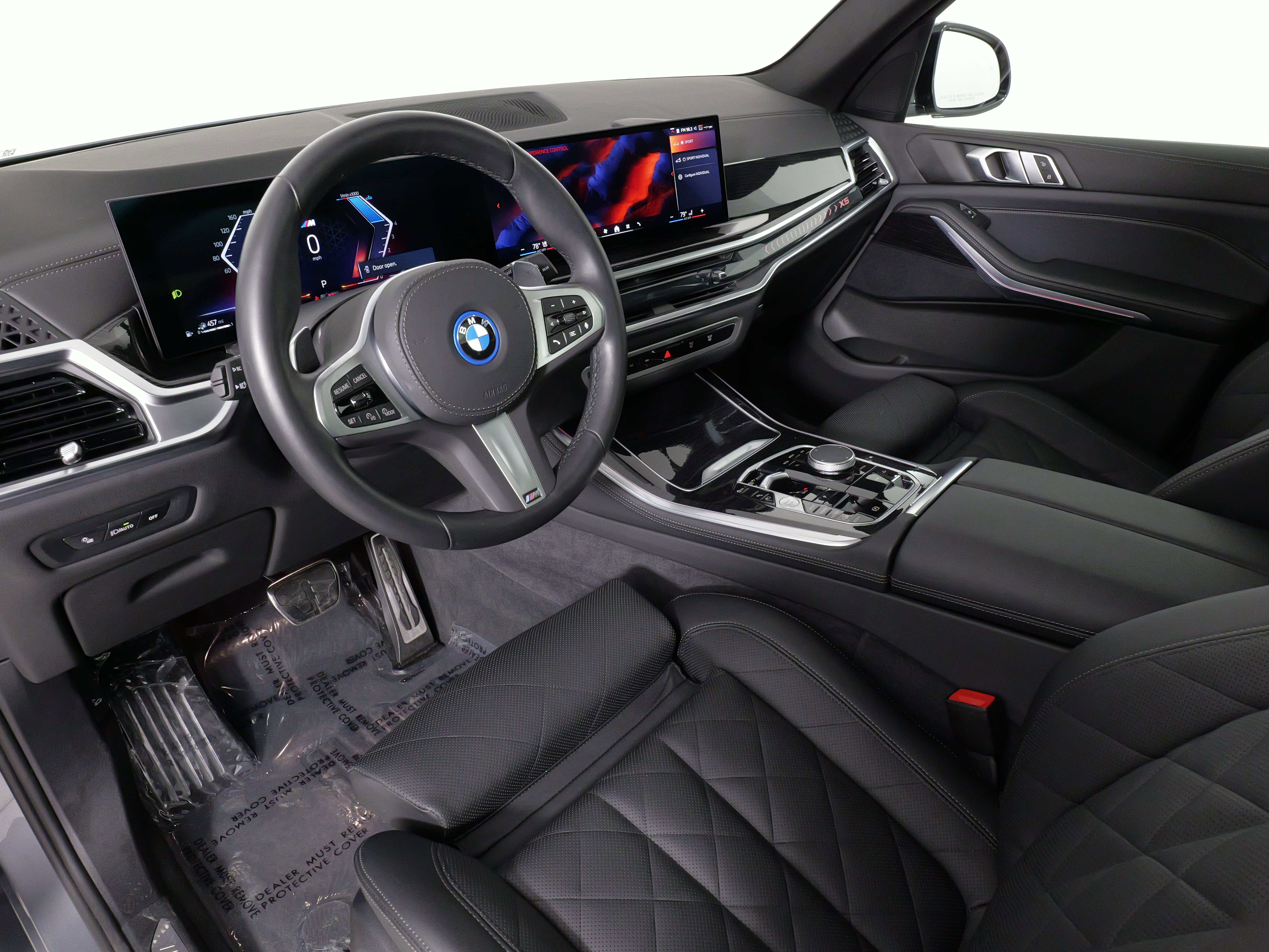 Used 2025 BMW X5 xDrive50e w/ M Sport Package AWD/4WD image 23