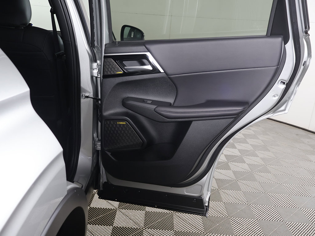 New 2026 Mitsubishi Outlander SE AWD/4WD image 27