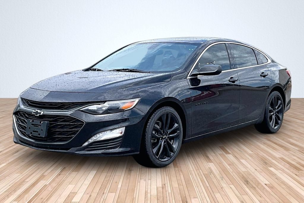 Used 2022 Chevrolet Malibu LT w/ Midnight Edition FWD image 1
