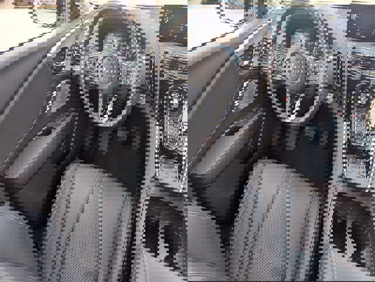 Certified 2023 Acura RDX w/ Technology Package image 17