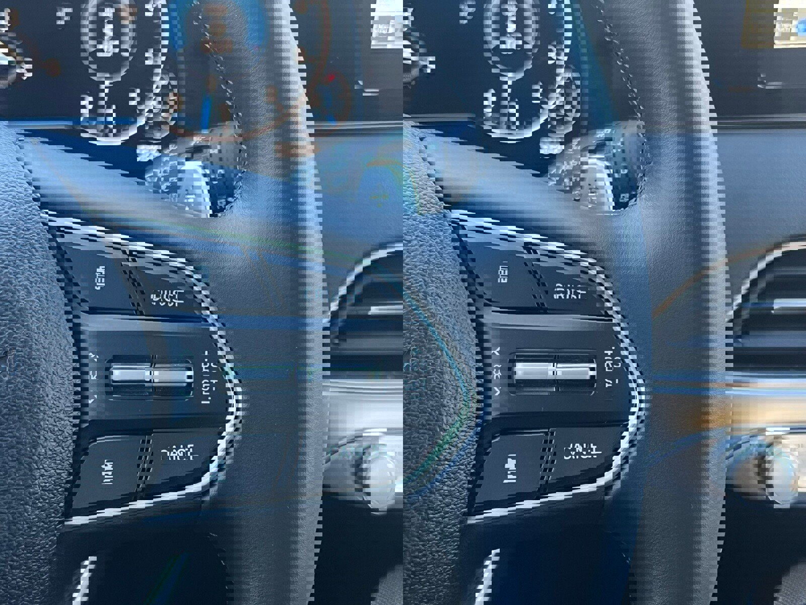 Used 2022 Hyundai Palisade Limited image 33