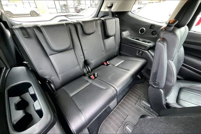 Used 2021 Subaru Ascent Limited w/ Technology Package image 26