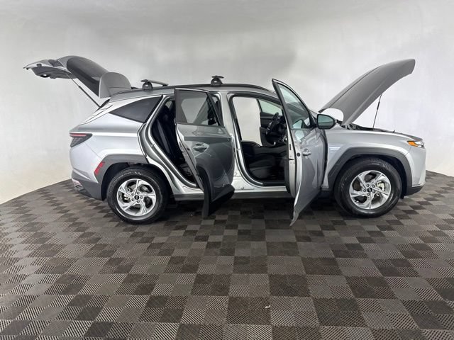 Used 2022 Hyundai Tucson SEL FWD image 16