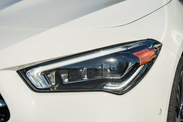 Used 2023 Mercedes-Benz CLA 250 4MATIC w/ Premium Package image 12