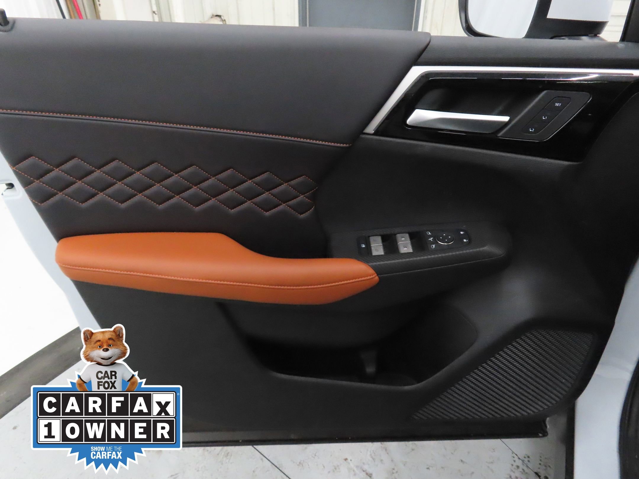 Used 2024 Mitsubishi Outlander SEL image 9